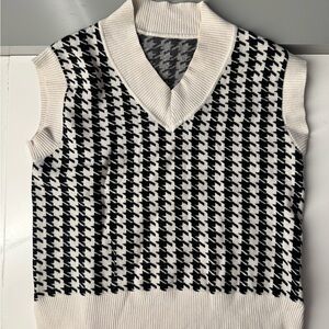 ZARA Oversized Houndstooth Knitted Sweater Vest Sz M